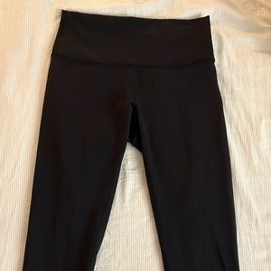 Lululemon Wunder Train High-Rise Tight 25" Black Size 8